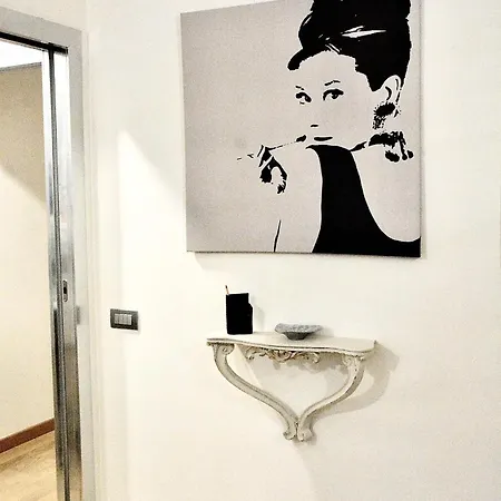 Apartment Tiffany House Mantova