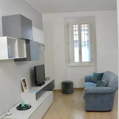 Apartment Tiffany House